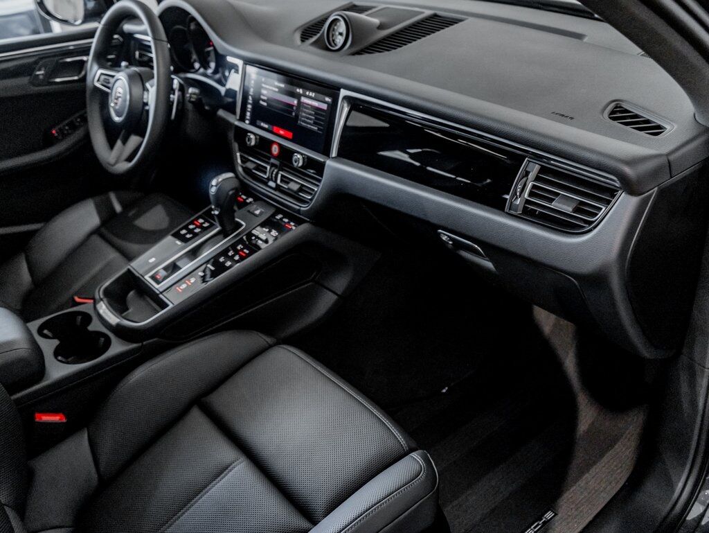 2025 Porsche Macan Colorado Springs CO