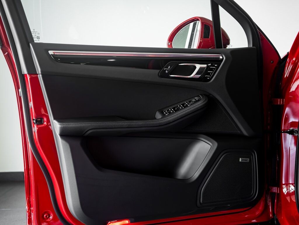 2025 Porsche Macan Colorado Springs CO