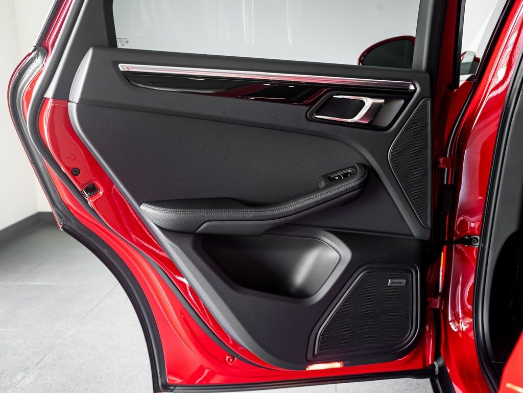 2025 Porsche Macan Colorado Springs CO