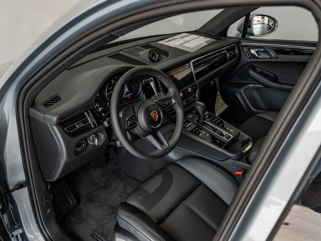 2025 Porsche Macan Colorado Springs CO