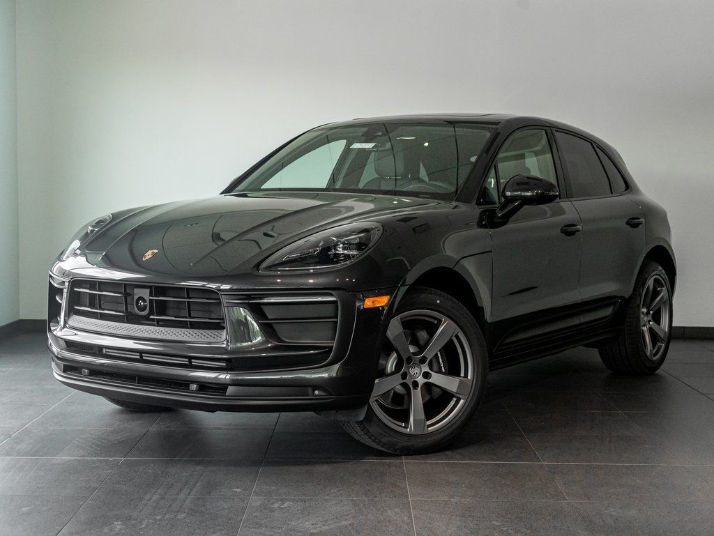 2025 Porsche Macan