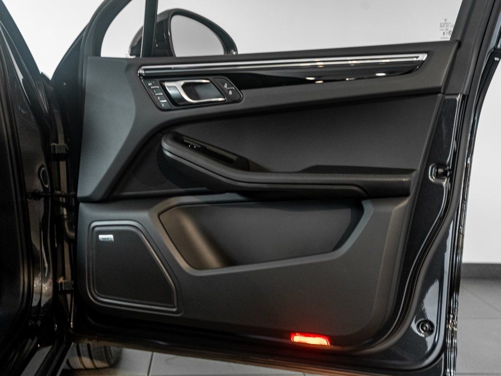 2025 Porsche Macan Colorado Springs CO