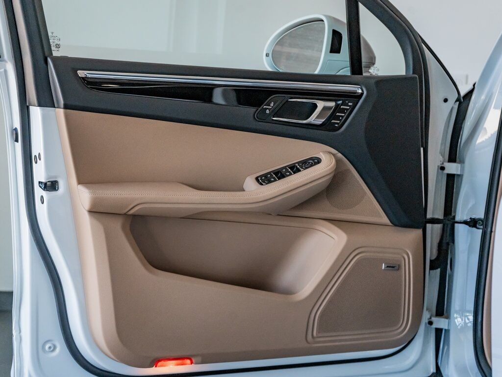 2025 Porsche Macan Colorado Springs CO