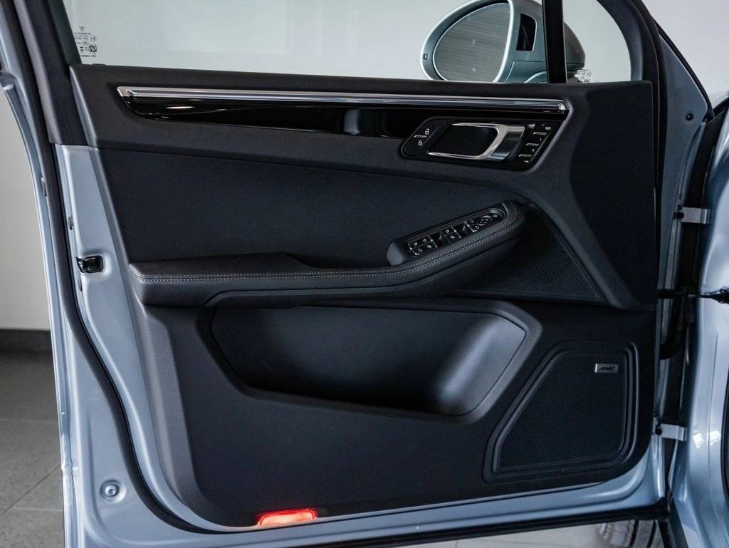 2025 Porsche Macan Colorado Springs CO