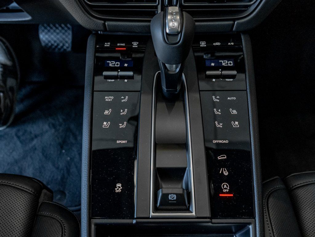 2025 Porsche Macan Colorado Springs CO