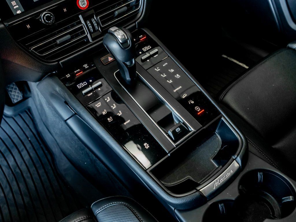 2025 Porsche Macan Colorado Springs CO