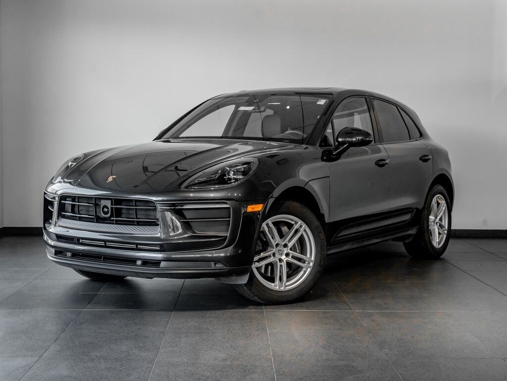2025 Porsche Macan