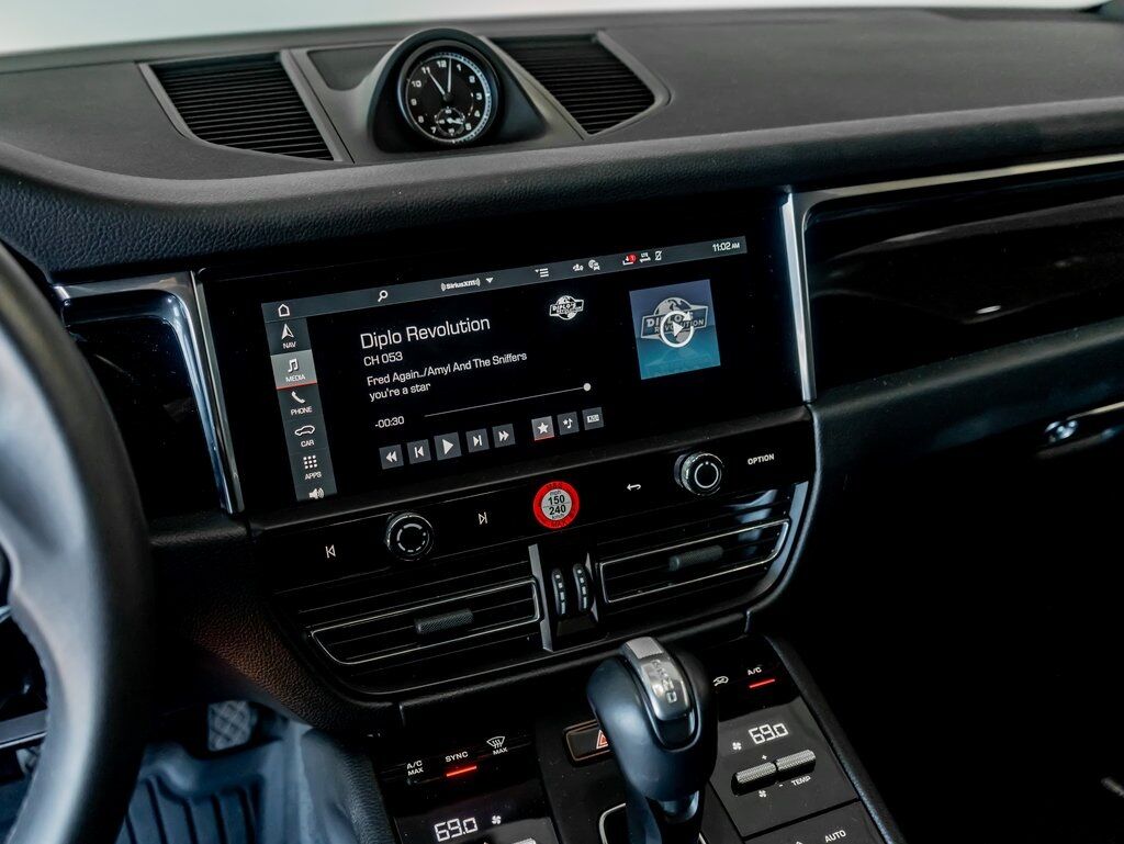 2025 Porsche Macan Colorado Springs CO