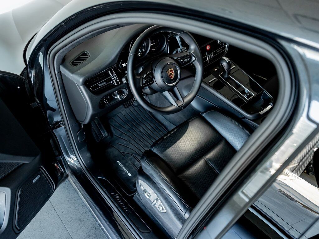 2025 Porsche Macan Colorado Springs CO