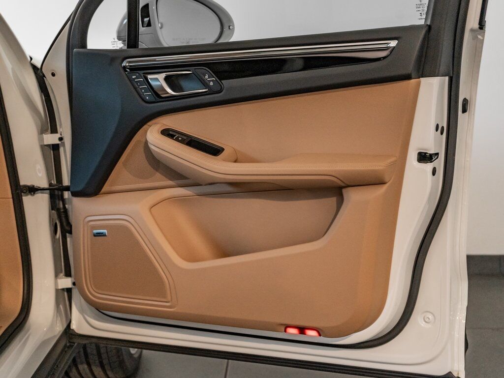 2025 Porsche Macan Colorado Springs CO