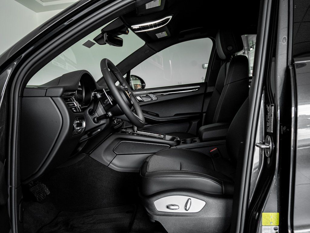 2025 Porsche Macan Colorado Springs CO