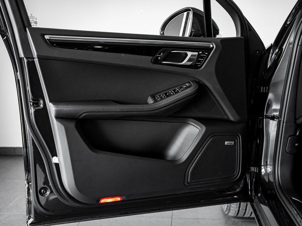 2025 Porsche Macan Colorado Springs CO