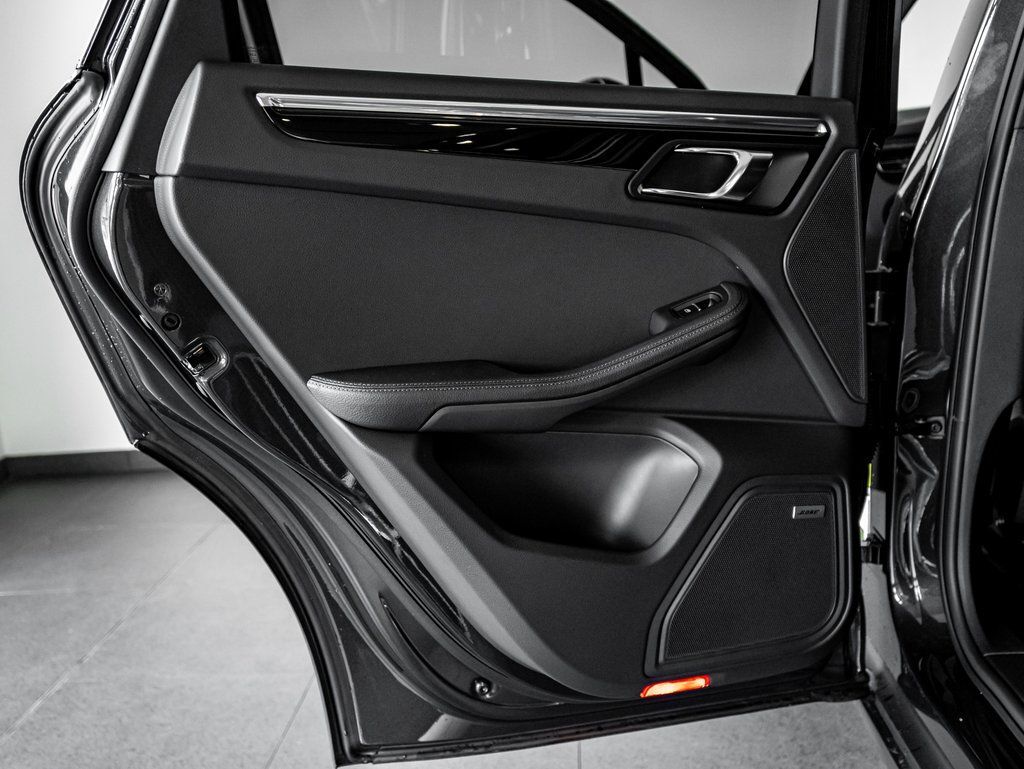 2025 Porsche Macan Colorado Springs CO