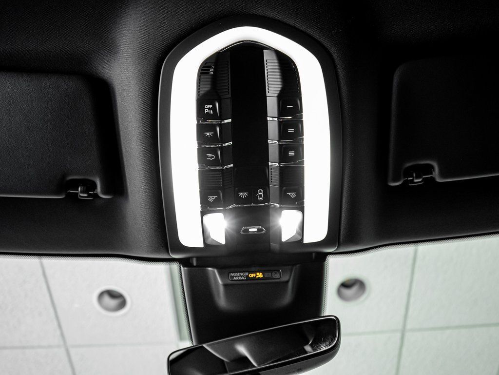 2025 Porsche Macan Colorado Springs CO