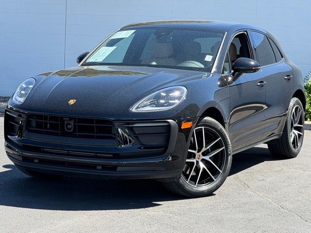 2025 Porsche Macan