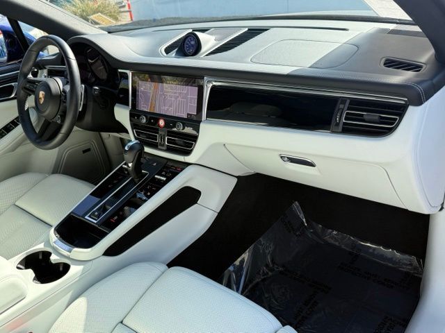 2025 Porsche Macan Albuquerque NM
