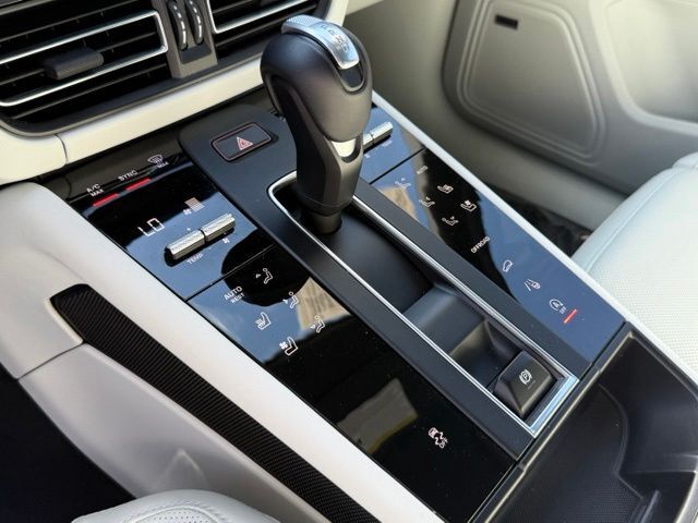 2025 Porsche Macan Albuquerque NM