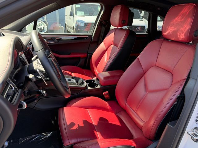 2025 Porsche Macan Albuquerque NM