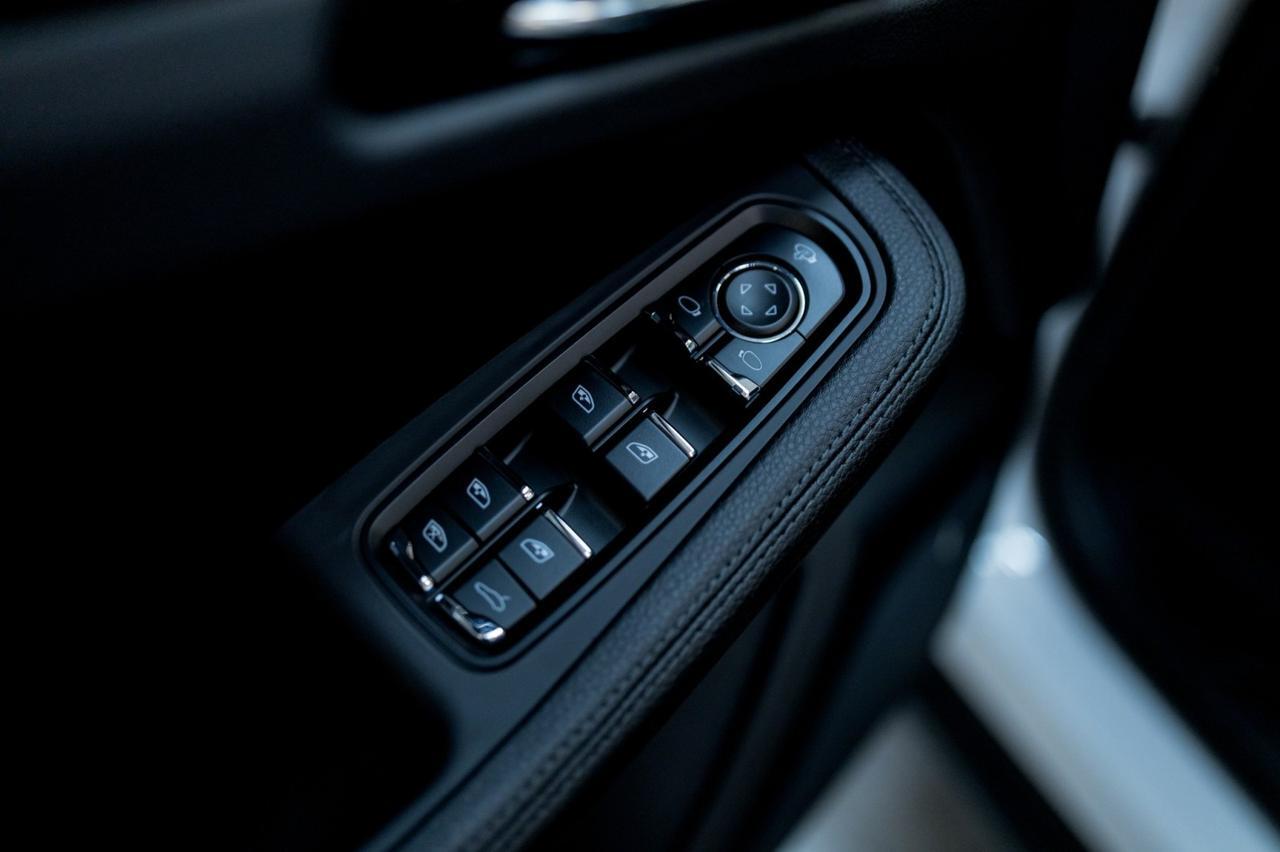 2025 Porsche Macan Marietta GA