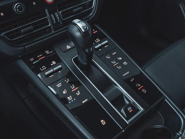 2025 Porsche Macan Bakersfield CA