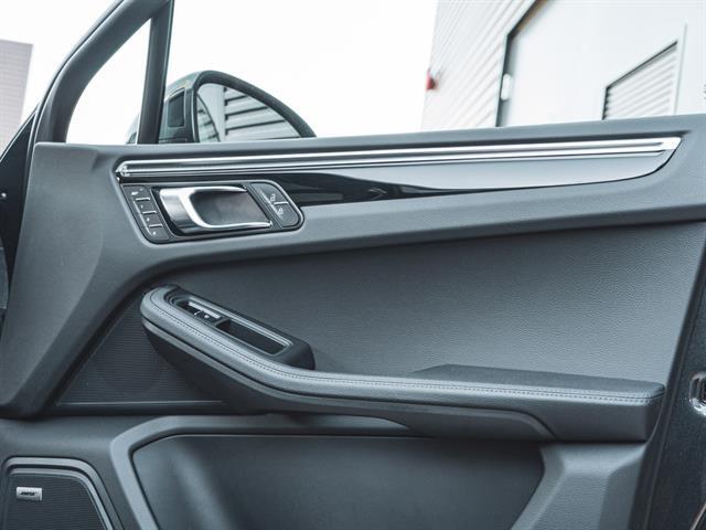 2025 Porsche Macan Bakersfield CA