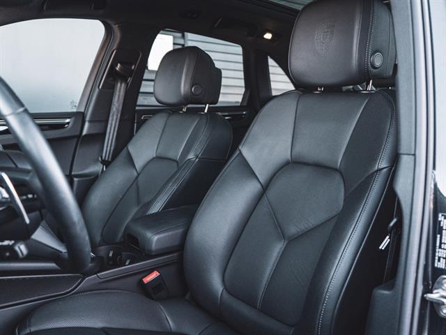2025 Porsche Macan Bakersfield CA