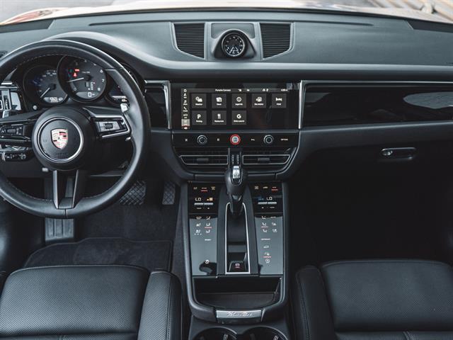 2025 Porsche Macan Bakersfield CA