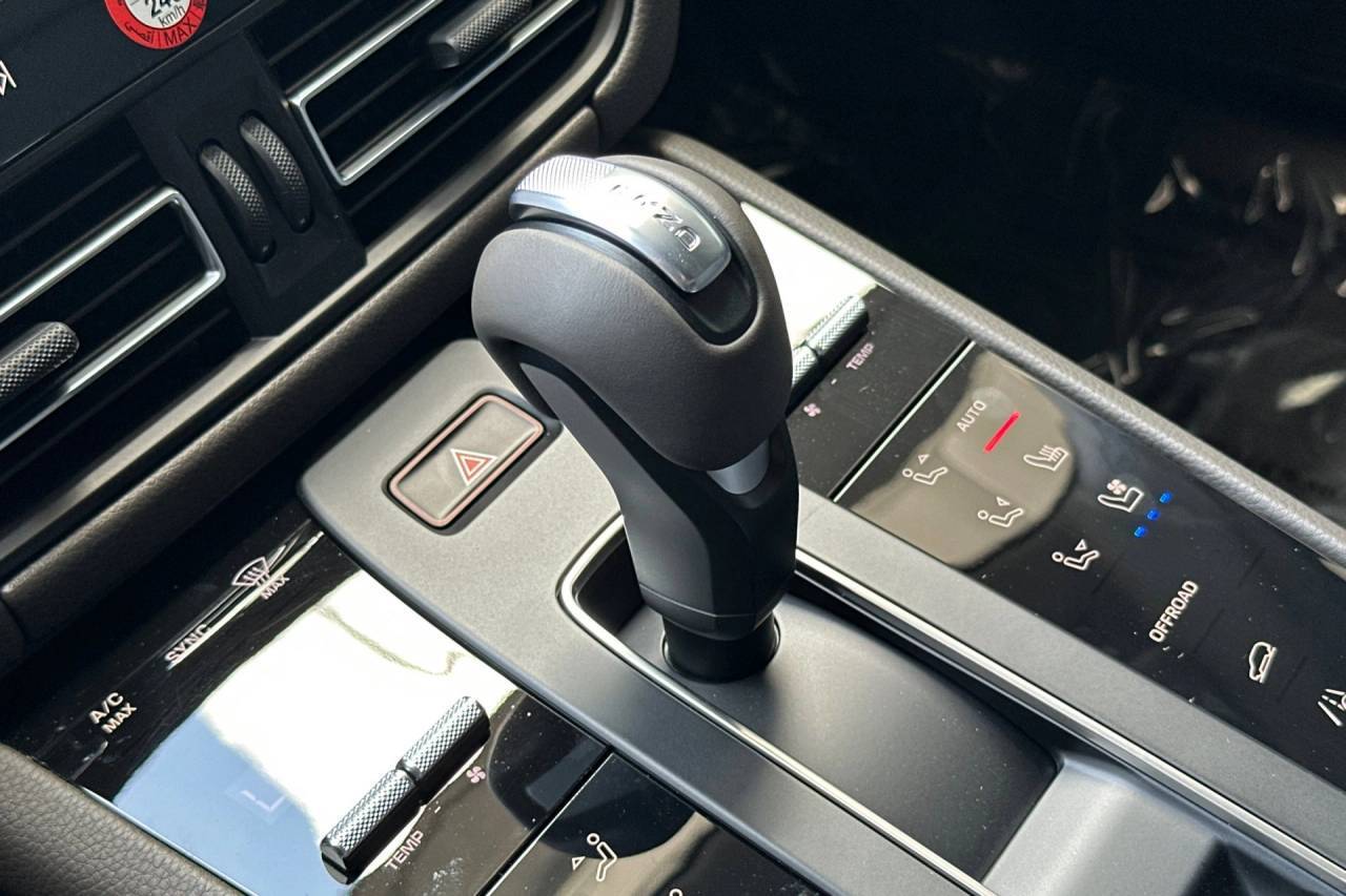 2025 Porsche Macan San Luis Obispo CA