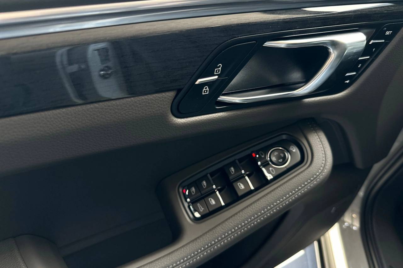 2025 Porsche Macan San Luis Obispo CA