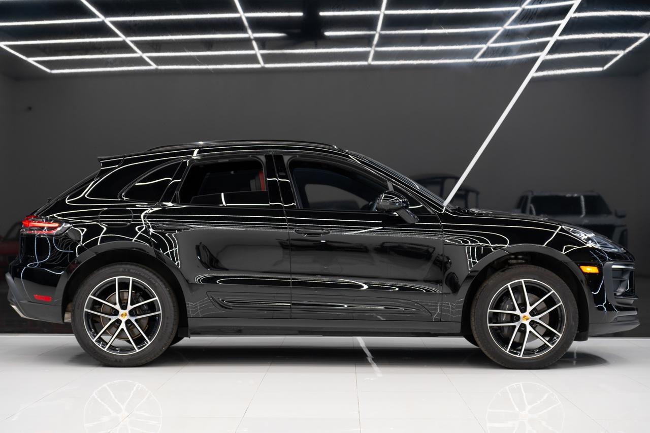 2025 Porsche Macan Miami FL