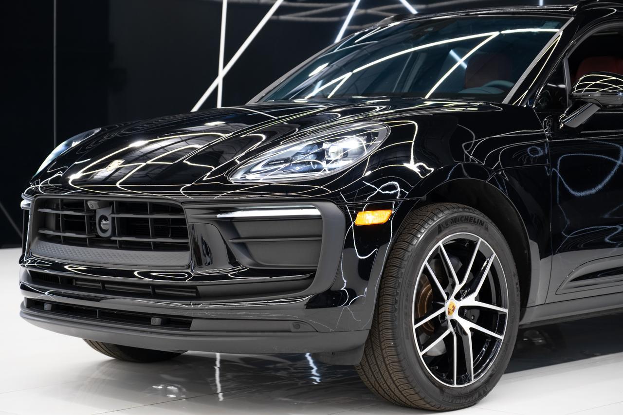 2025 Porsche Macan Miami FL