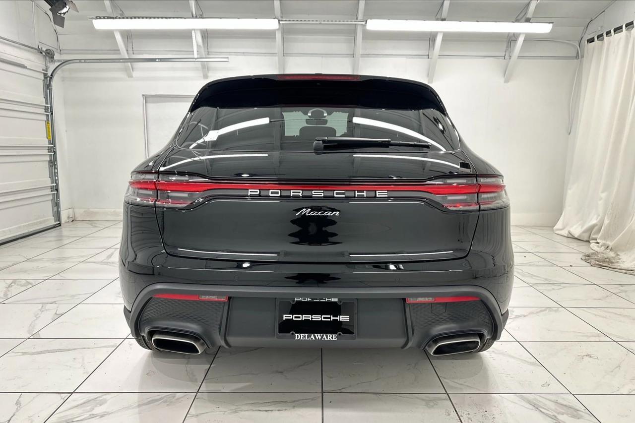 2025 Porsche Macan Newark DE