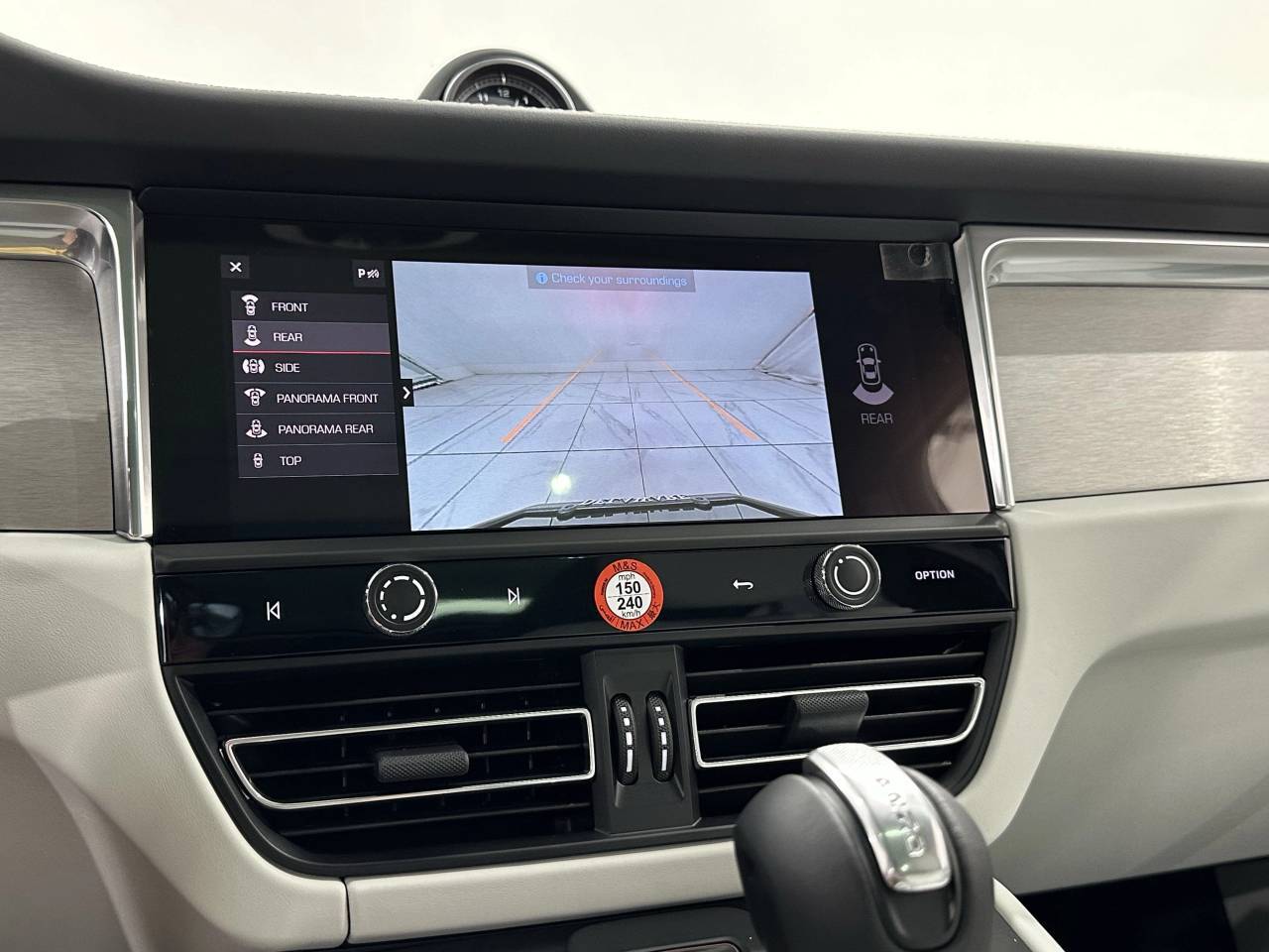 2025 Porsche Macan Newark DE