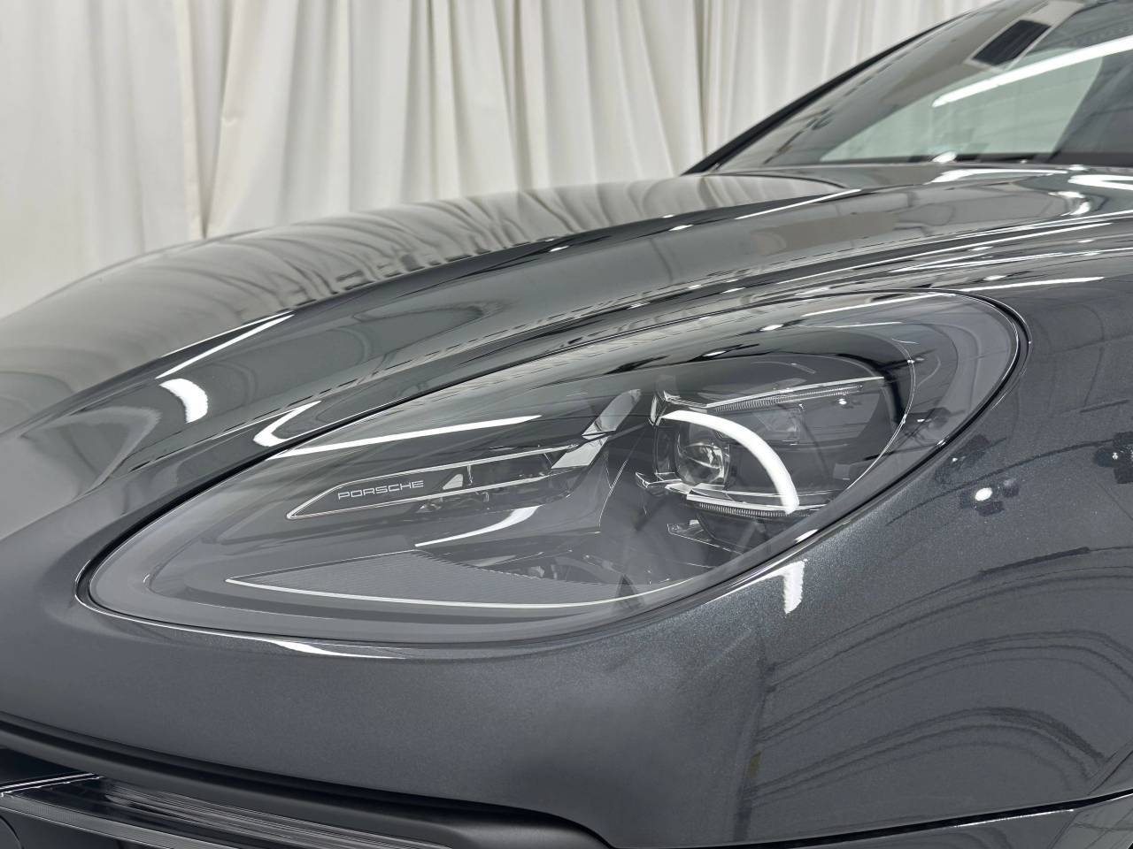2025 Porsche Macan Newark DE