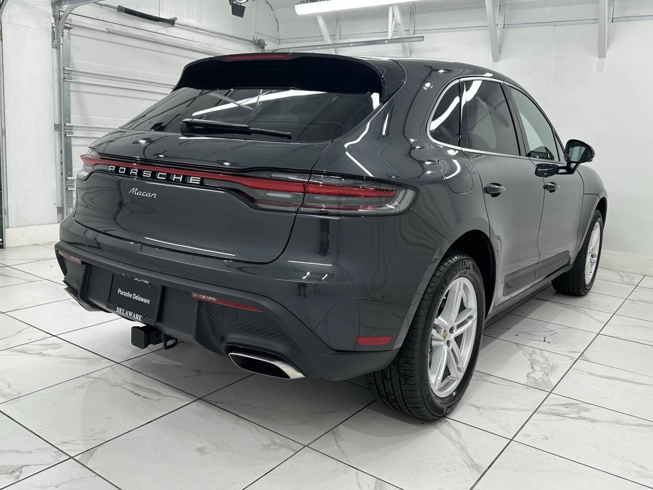 2025 Porsche Macan Newark DE