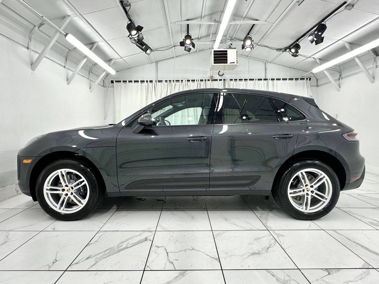 2025 Porsche Macan Newark DE