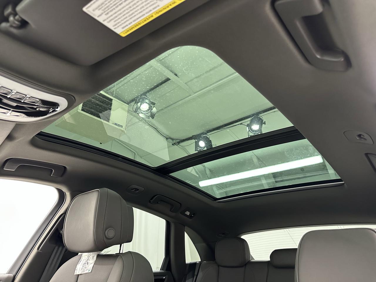 2025 Porsche Macan Newark DE