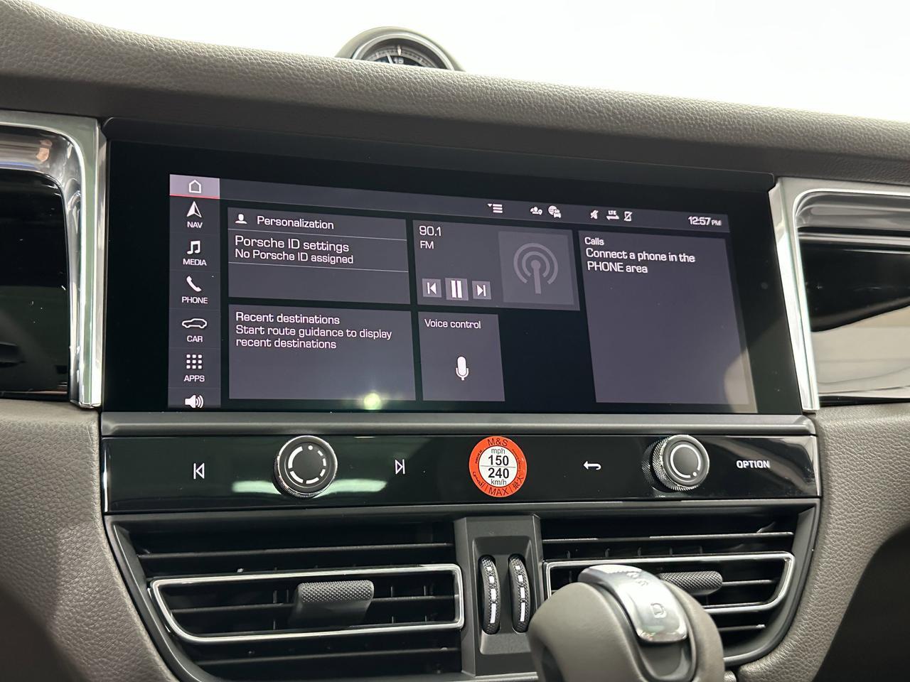 2025 Porsche Macan Newark DE