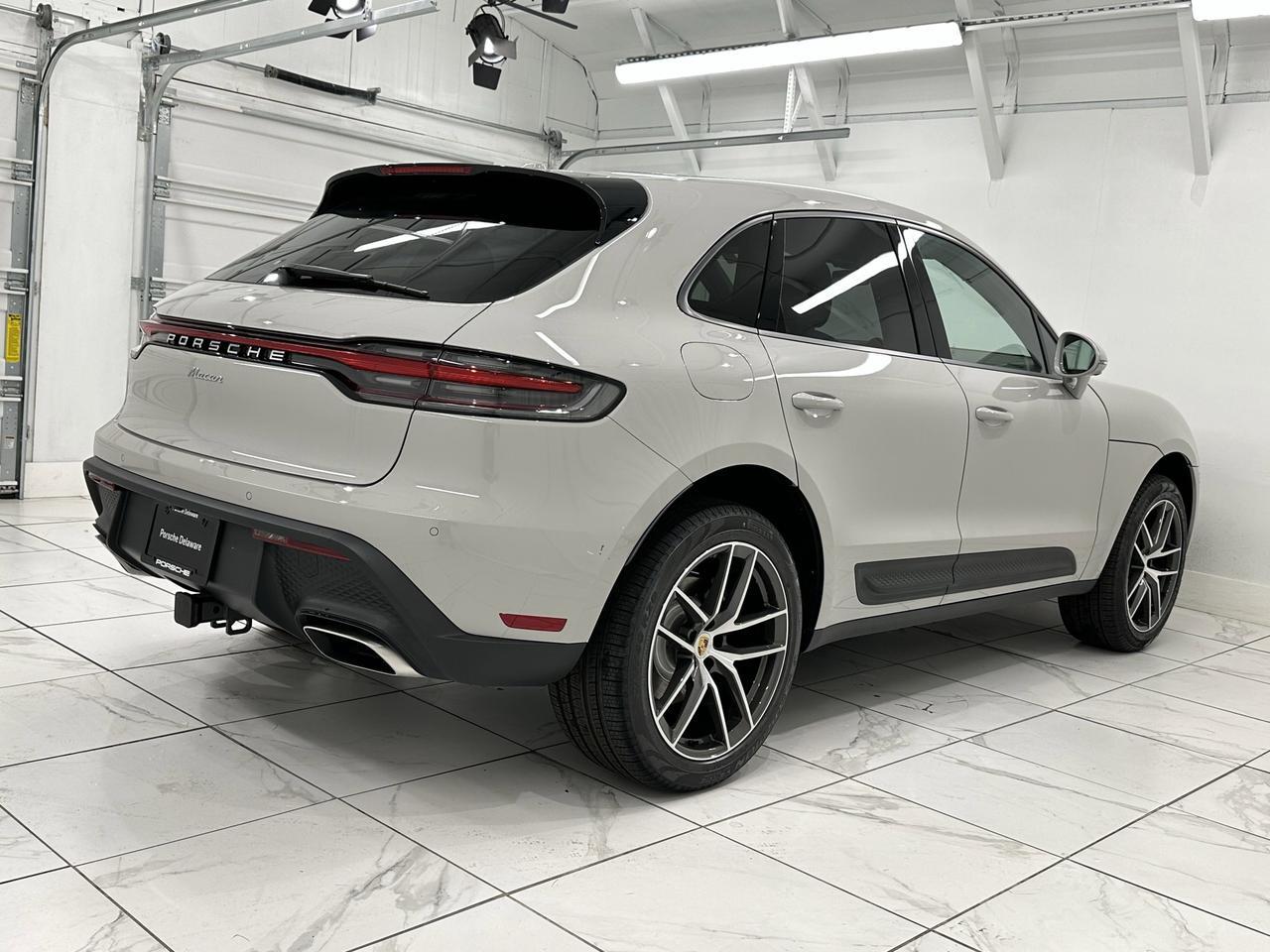 2025 Porsche Macan Newark DE
