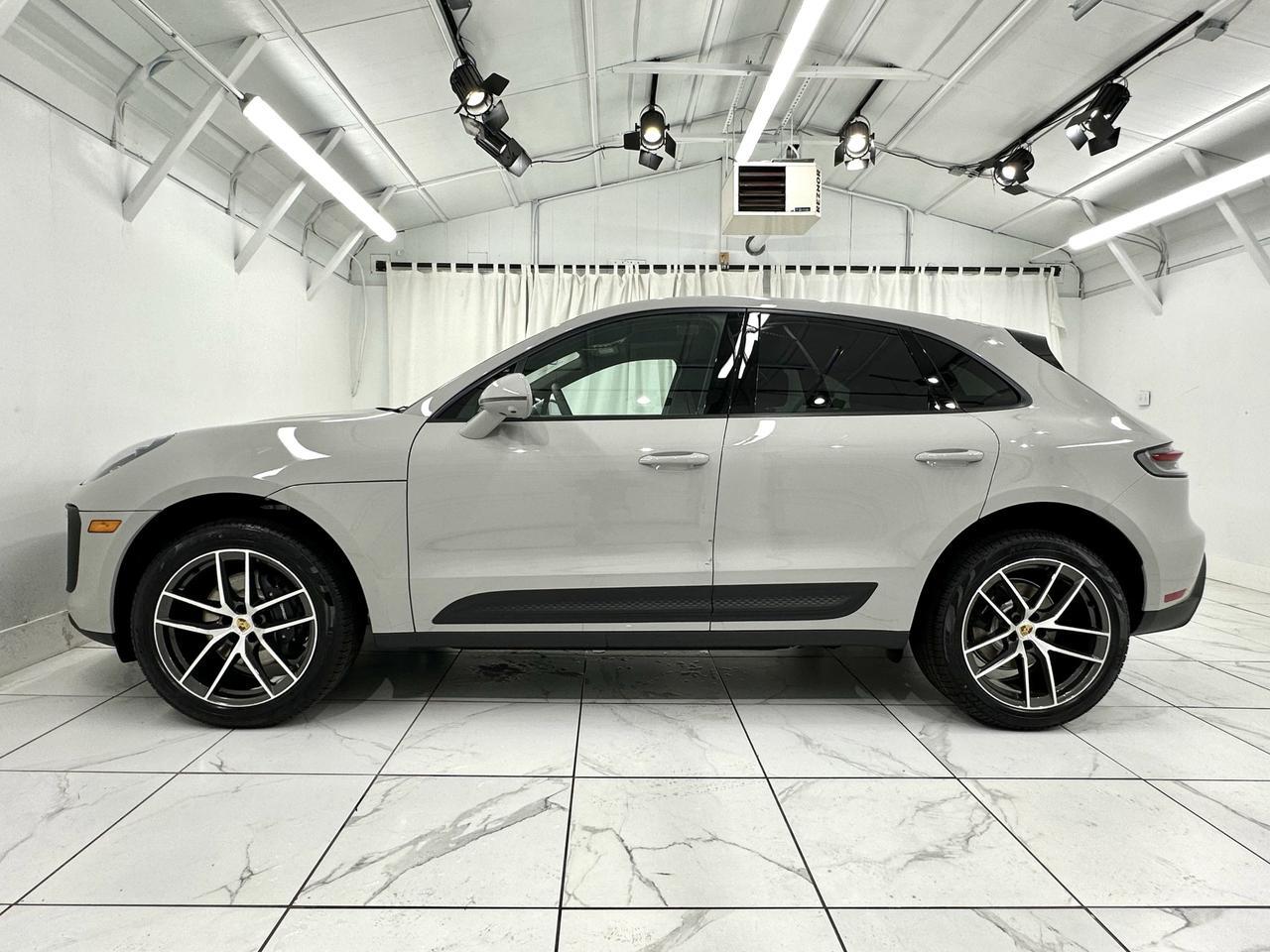 2025 Porsche Macan Newark DE
