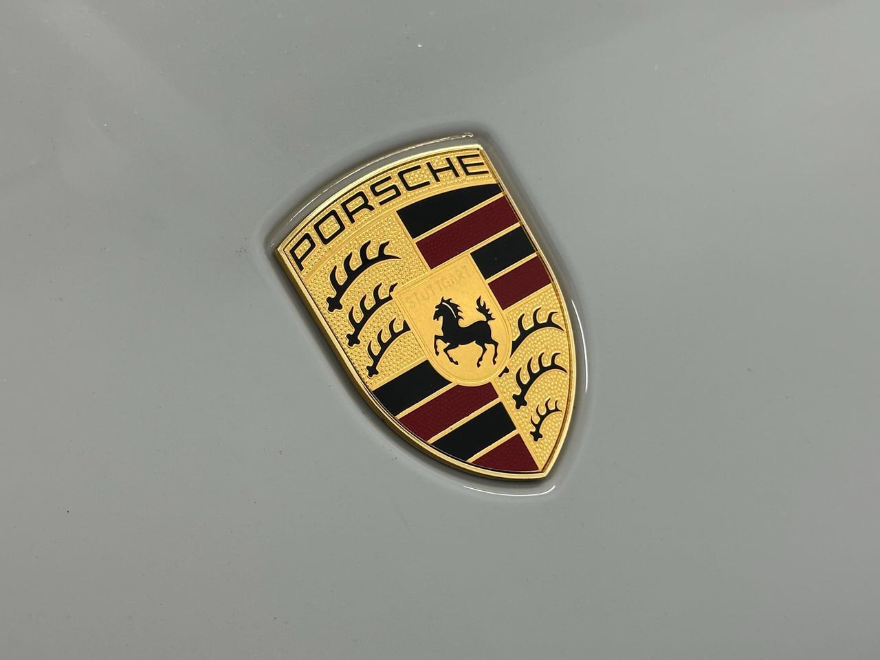 2025 Porsche Macan Newark DE