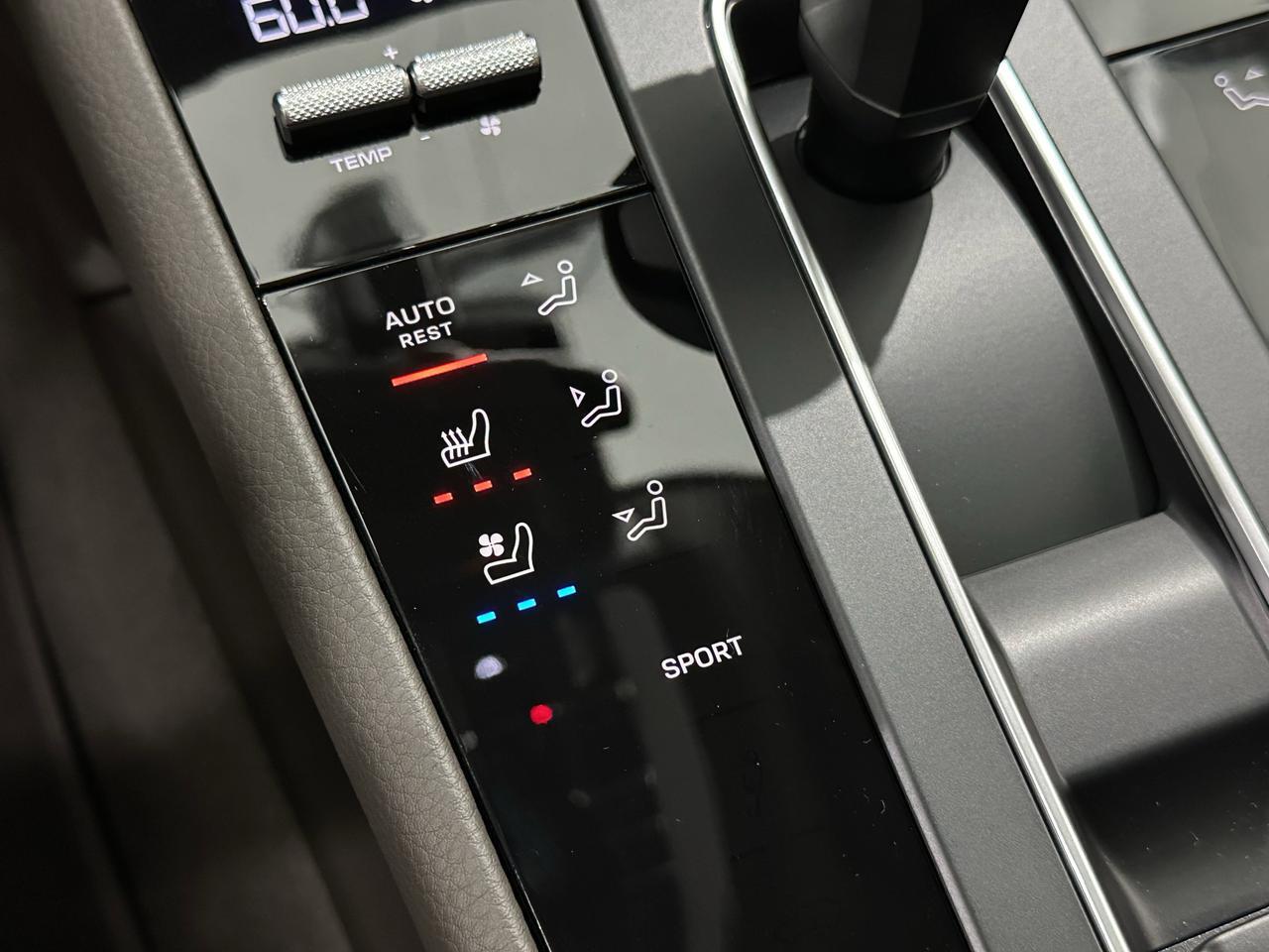 2025 Porsche Macan Newark DE