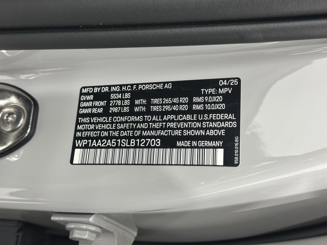 2025 Porsche Macan Newark DE