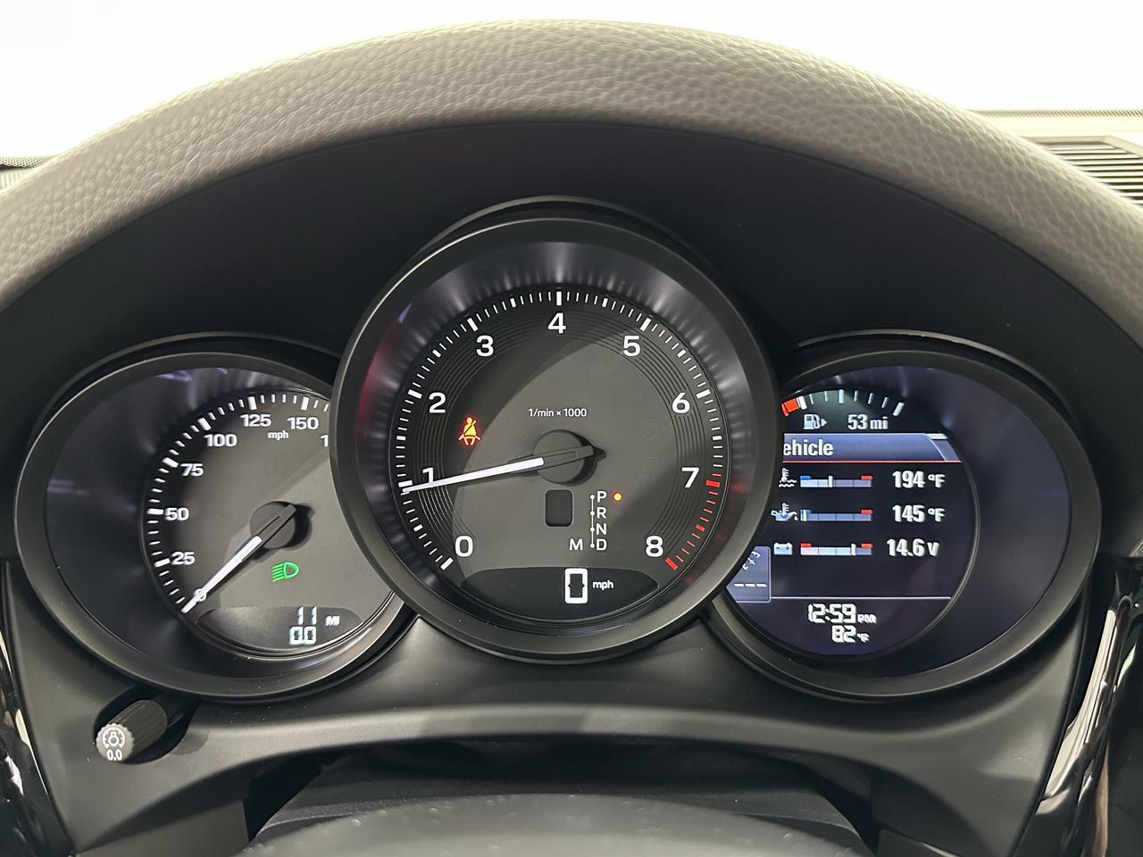 2025 Porsche Macan Newark DE