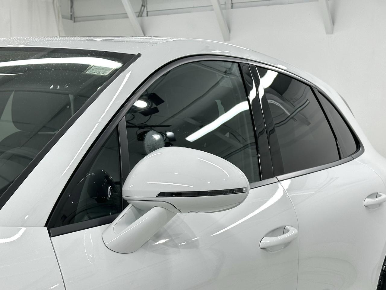 2025 Porsche Macan Newark DE