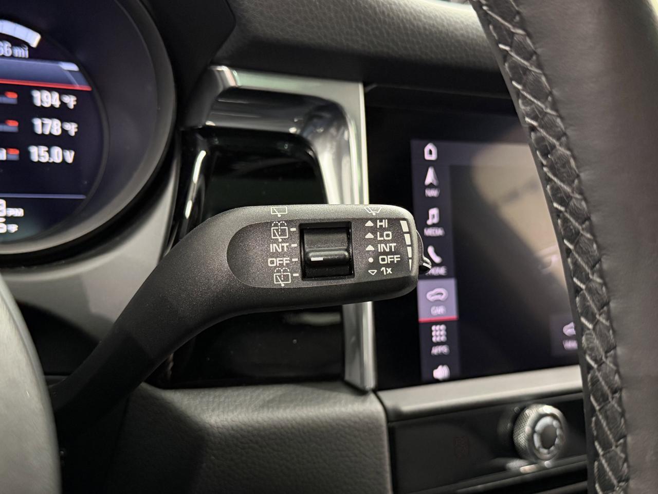 2025 Porsche Macan Newark DE