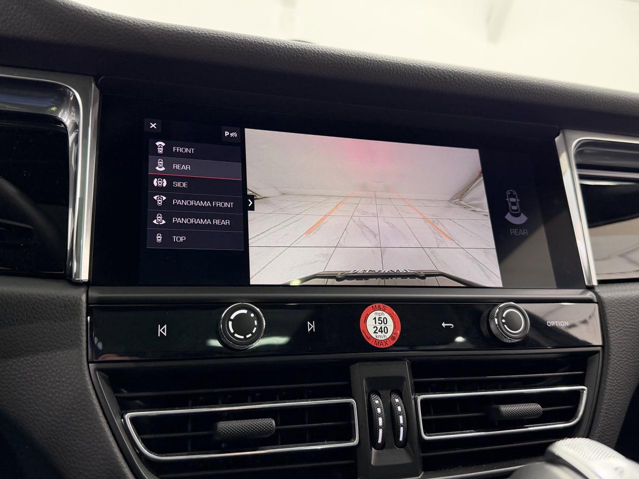 2025 Porsche Macan Newark DE