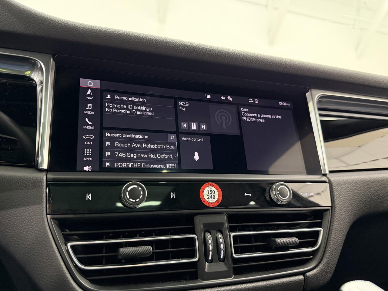 2025 Porsche Macan Newark DE