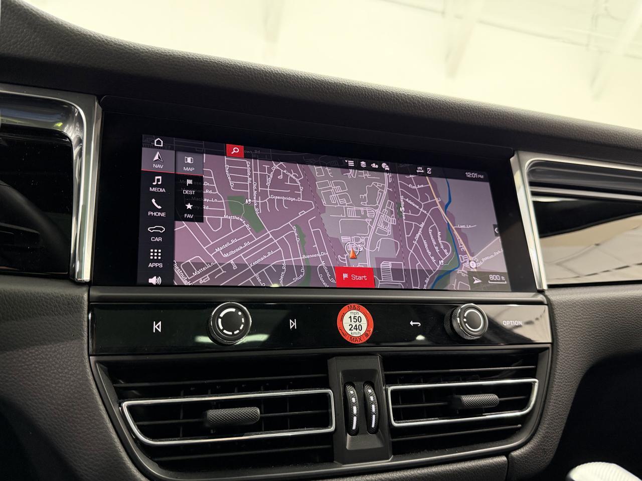 2025 Porsche Macan Newark DE