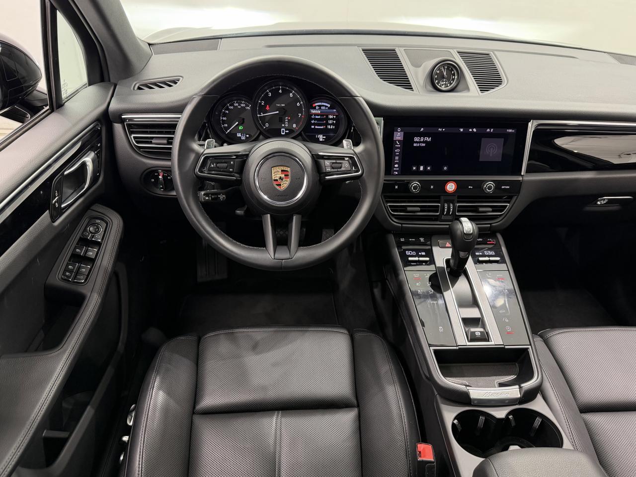 2025 Porsche Macan Newark DE